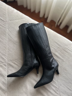 Imagen de Bota ANASTASHA Croco Negro