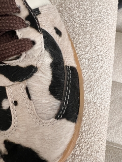 Imagen de Sneaker COW PRINT