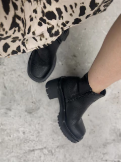 Borcego SCOTT en internet