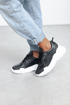 Imagen de Sneaker BECCA Negro