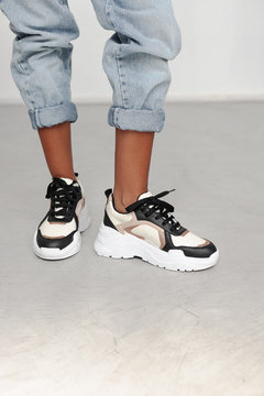 Imagen de Sneaker BECCA Nude Negro