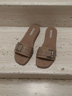 Chata ASIA Tostado en internet