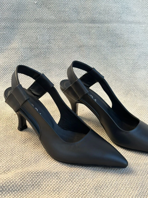Stiletto MAUREEN Negro - comprar online