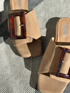 Chata MARLOWE Tostado - comprar online