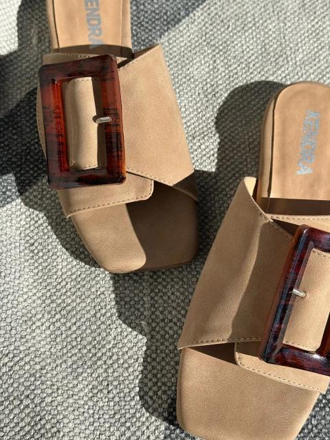 Chata MARLOWE Tostado - comprar online