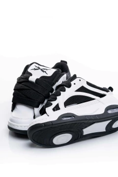 EQUIS BLACK WHITE - CASUAL 
