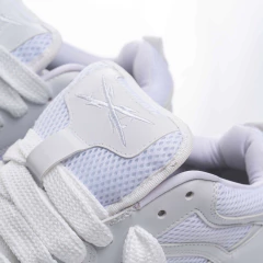 EQUIS TRIPLE WHITE en internet