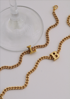 pulseira letter