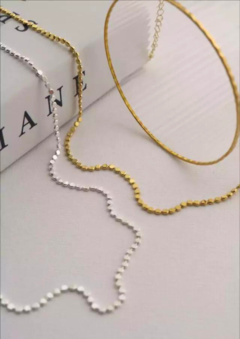 choker dot