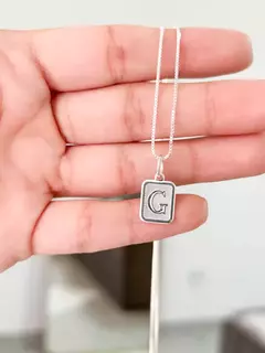 Imagem do colar inicial medal