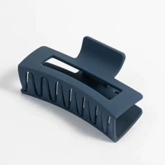 POINT BROCHE MUY GRANDE - FORMAS VARIADAS X UNIDAD (1582)