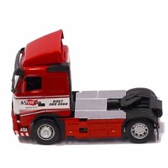 Cavalo Volvo Fh12 Cararama 1:50 Vermelho - comprar online