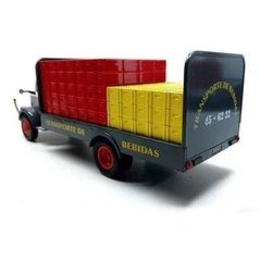 Caminhão Mercedes Benz Transporte de bebidas 1956 1:43 na internet
