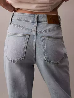 Jean mujer CK - High rise straight en internet