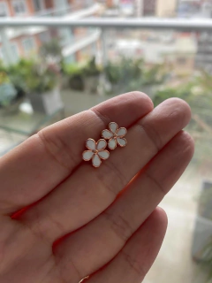 Aro Flor esmalte en Blanco - comprar online
