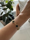 Pulsera trebol negro gold