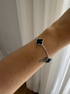 Pulsera tres treboles grandes negros