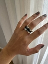 Anillo con esmalte negro