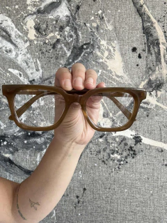 Anteojo Greta en internet