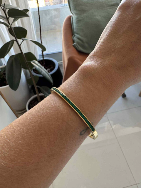 Esclava Rita con baguette verde acero gold