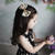 Laço Natal poá Linho Branco - Menina de Laço - Maior loja de acessórios infantis há 16 anos colorindo e enfeitando meninas!
