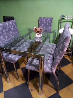 Imagen de Mesa Bary Cromada 2 x 1 metros + 8 sillas modelo Melany