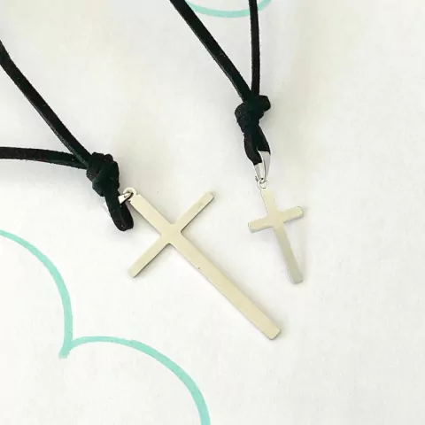 Conjunto de Cordão em Camurça Pai e Filho pingente de Inox em Cruz