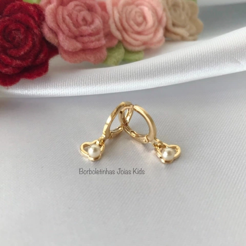 Brinco Argolinha Infantil Pérola Coração Banhado a Ouro