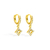 Brinco argolinha cravejado com trevo dourado, banhado a ouro 18K.