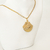 Colar Concha banhado a ouro 18K. 