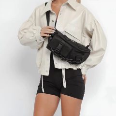 RIÑONERA MARVEL BLACK en internet