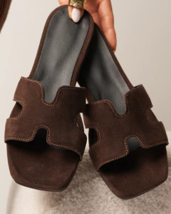 SANDALIA CELINA CHOCOLATE GAMUZA - LAS ROXY