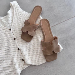 Imagen de SANDALIA CELINA OFF WHITE