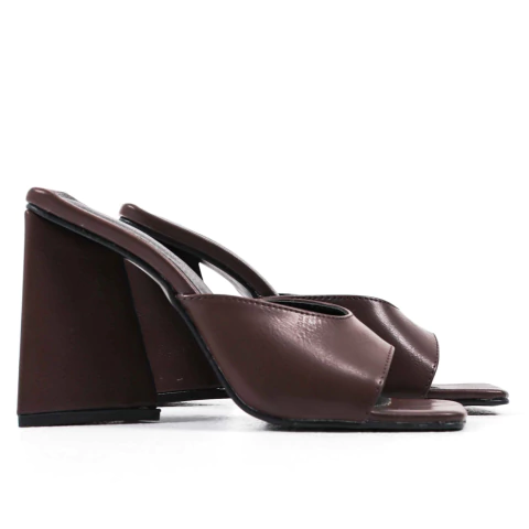 SANDALIA AKIRA CHOCOLATE - comprar online