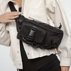 RIÑONERA MARVEL BLACK