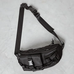 RIÑONERA MARVEL BLACK - LAS ROXY