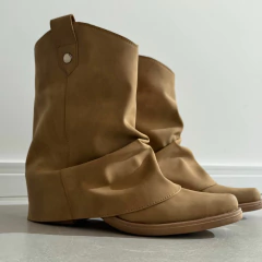 BOTA ROCCA CAMEL - comprar online