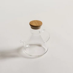 Aceitera Cónica - Tapa Bamboo 600 ml. en internet