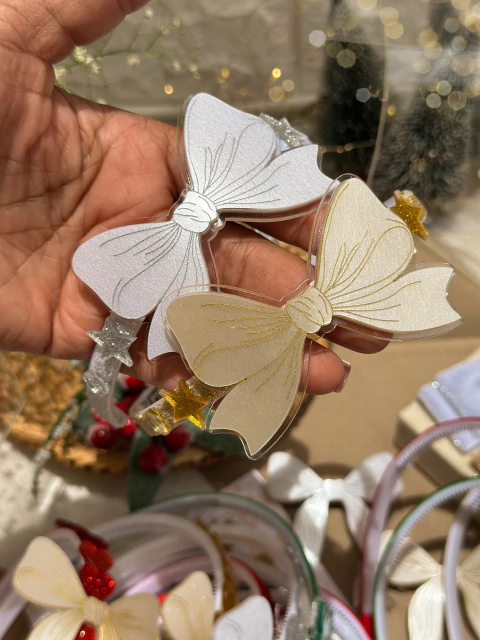 TIARA LAÇO MADRE LATERAL