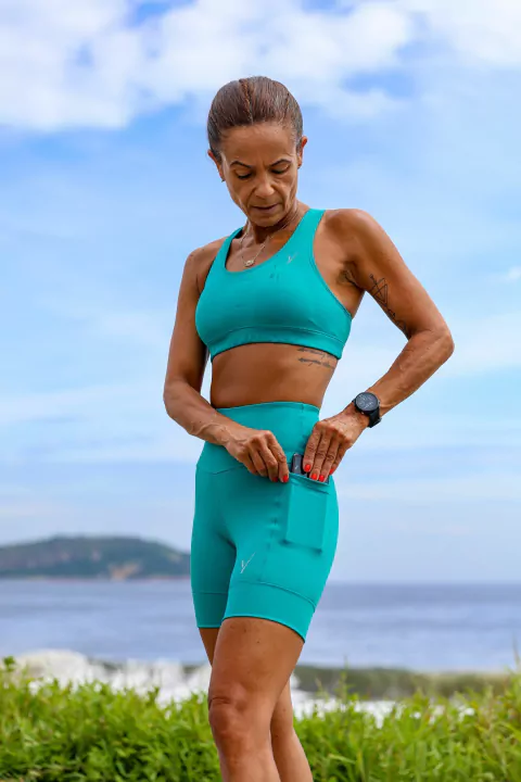 Short Classic 2 Bolsos | Tecido de Compressão Emana Esmeralda