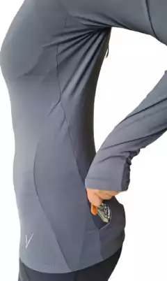 Camisa Feminina Manga Longa Bolso Traseiro - comprar online