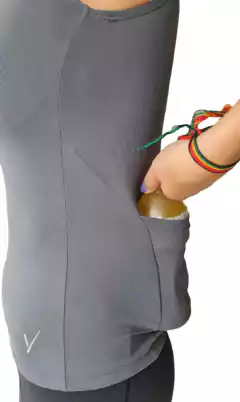 Regata Feminina Bolso Traseiro - comprar online