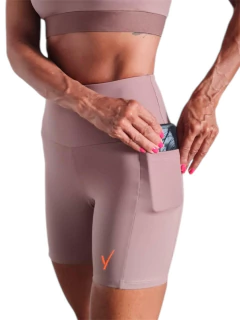 Short Fast 2 Bolsos | Tecido de Compressão Emana Creme de Avelã - comprar online