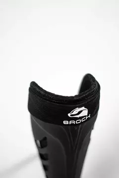 CANILLERAS ELITE BROCK - In Goal Tienda