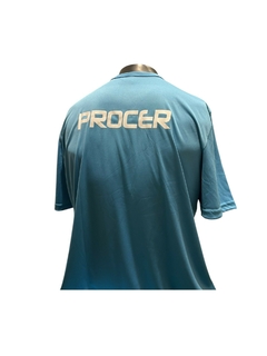 REMERA TRAINING PROCER CELESTE en internet