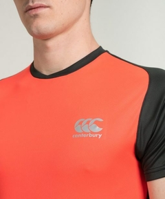 REMERA VAPODRI TRAINING PRETORIA NARANJA Y NEGRO CANTERBURY - comprar online