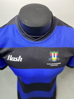 CAMISETA DE RUGBY FLASH UNIVERSITARIO DE ROSARIO (TITULAR) en internet