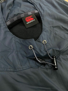 CAPA IMPERMEABLE ABRIGO CANTERBURY URBA - In Goal Tienda