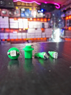 LAMPARA LED TABLERO T5 - Deled Accesorios