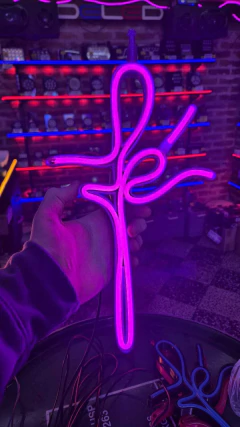 CRUZ FE PARABRISA 30CM 24V en internet